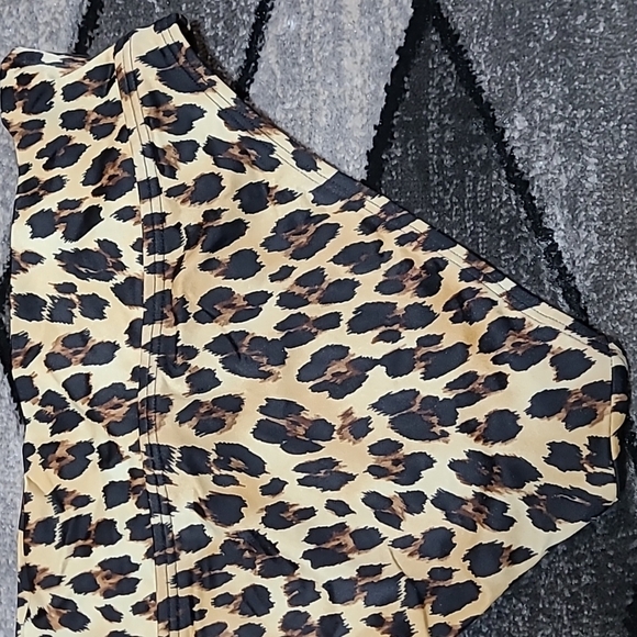 Victoria Secret 2012 Leopard Print High-Waisted Bikini Swim Bottom - Picture 9 of 9